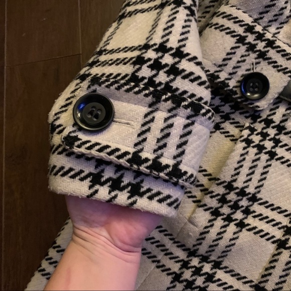 Roots Pea Coat - Picture 6 of 10